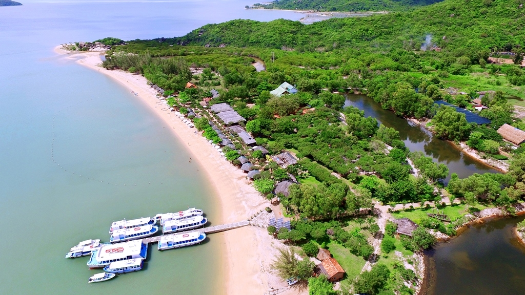 Tham quan đảo Hoa Lan